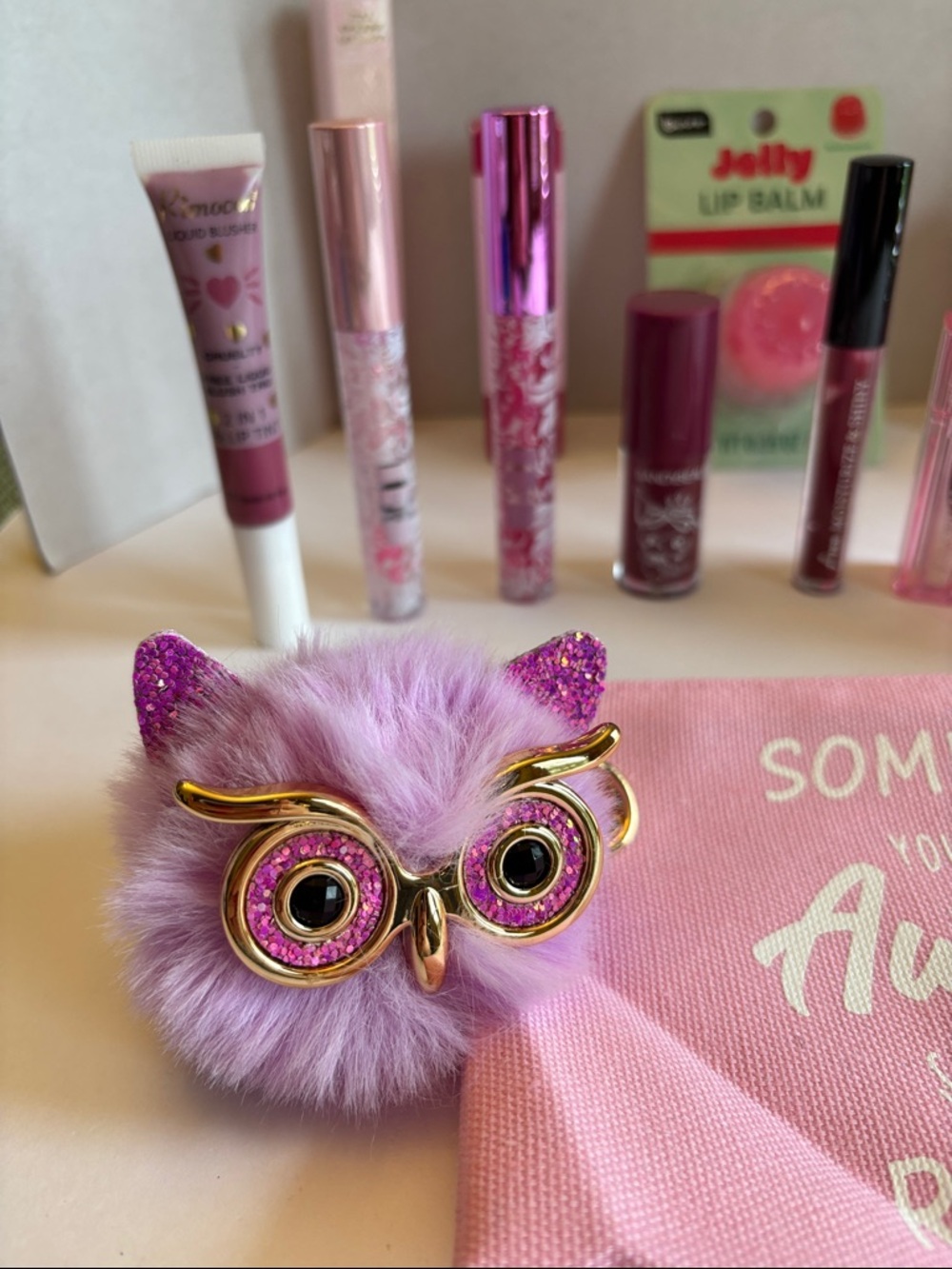 16 piece Pink Beauty Bundle - Picture 2 of 13